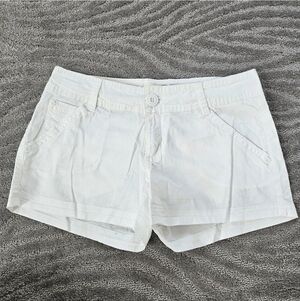 Jolt Women Juniors Short Shorts Size 3 White Denim Cotton Blend Stretch Pockets